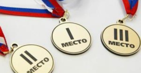 Победителями и призерами олимпиад в этом году стали 28 тысяч школьников.